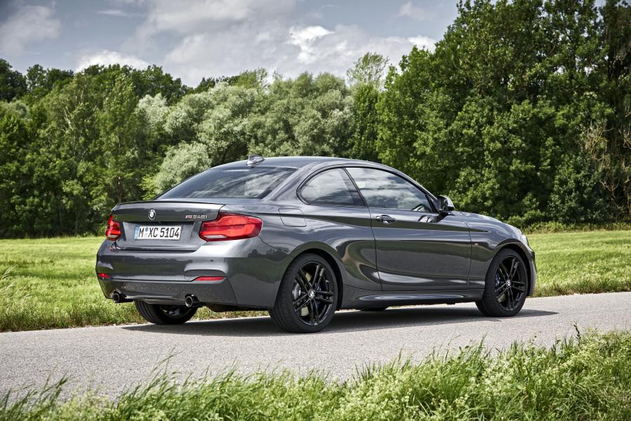  BMW M240i xDrive Coupe 2017 года  (WW) (фото 87 из 116)